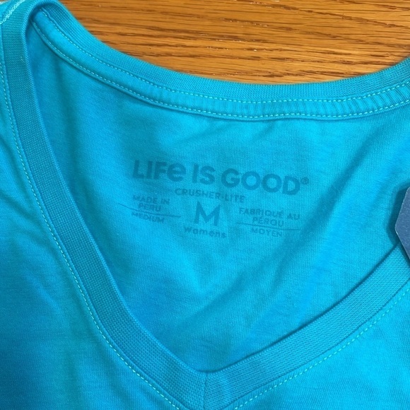 Life is Good M blue Mermaid printed short sleeve tshirt. NWT. - Picture 2 of 8